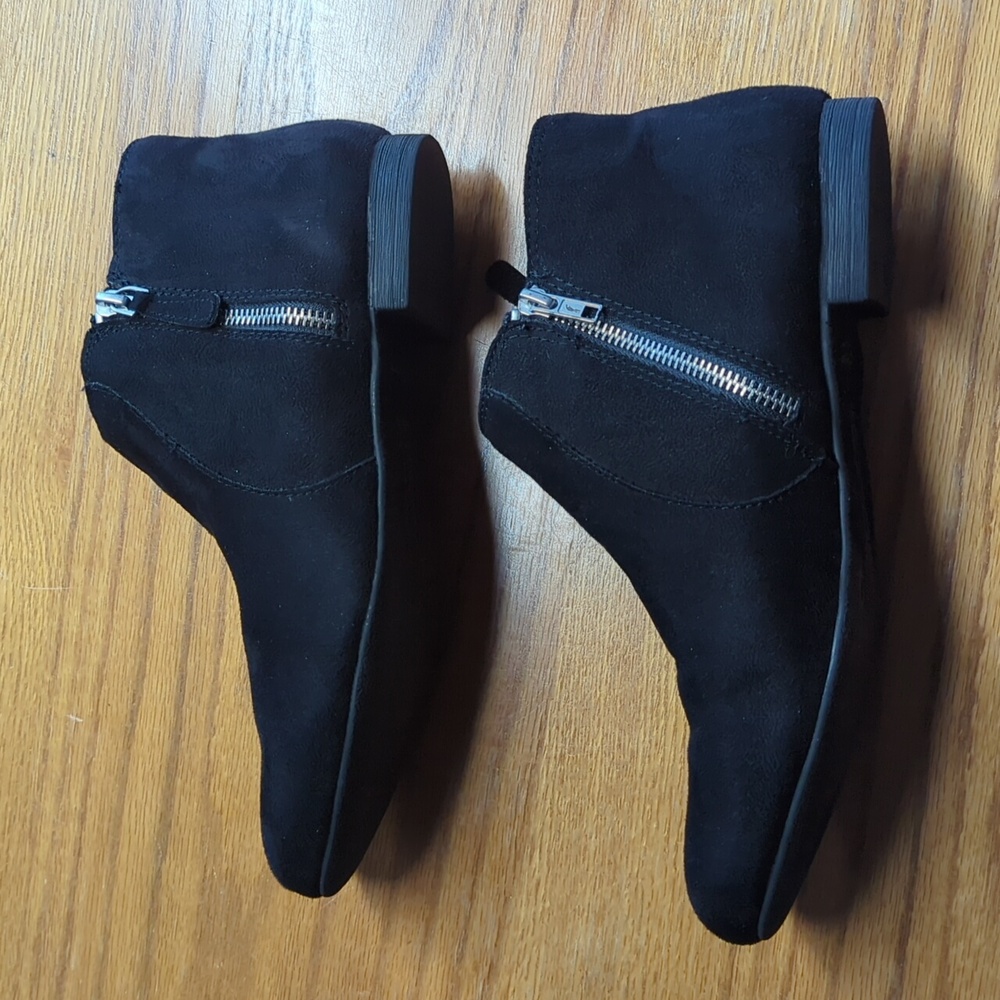AE Booties - Picture 3 of 12